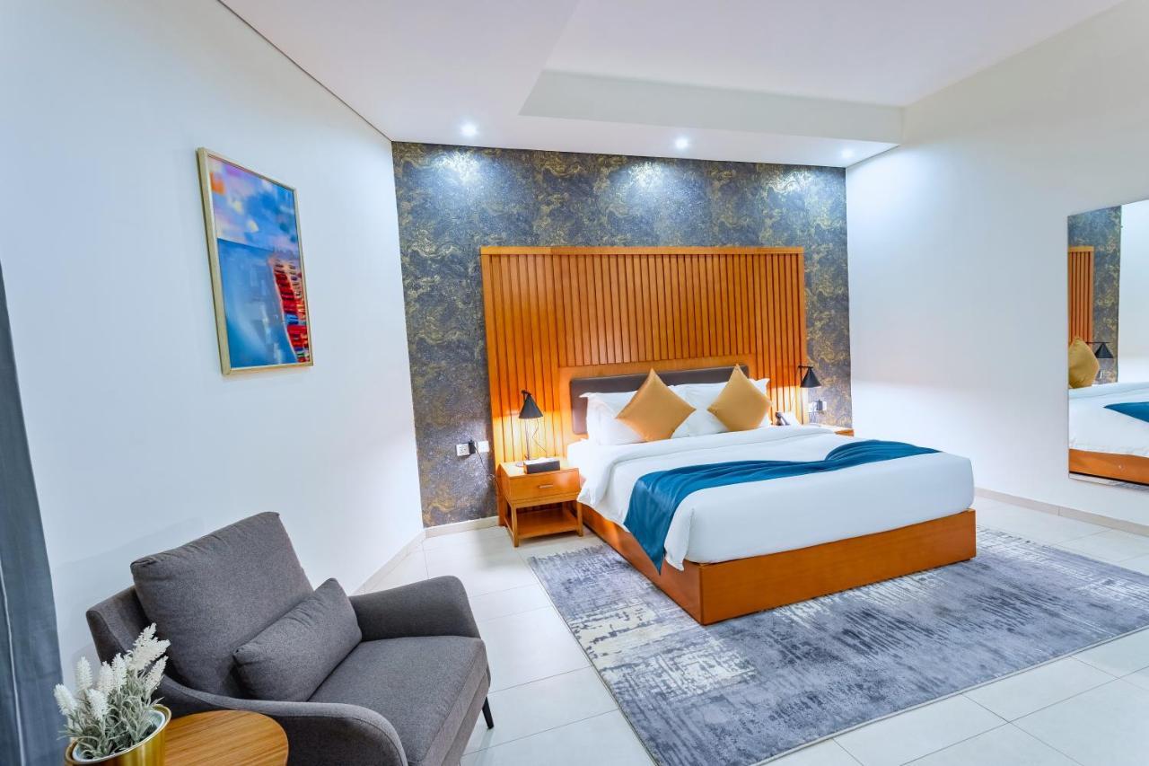 Alisa Hotel 테마 외부 사진