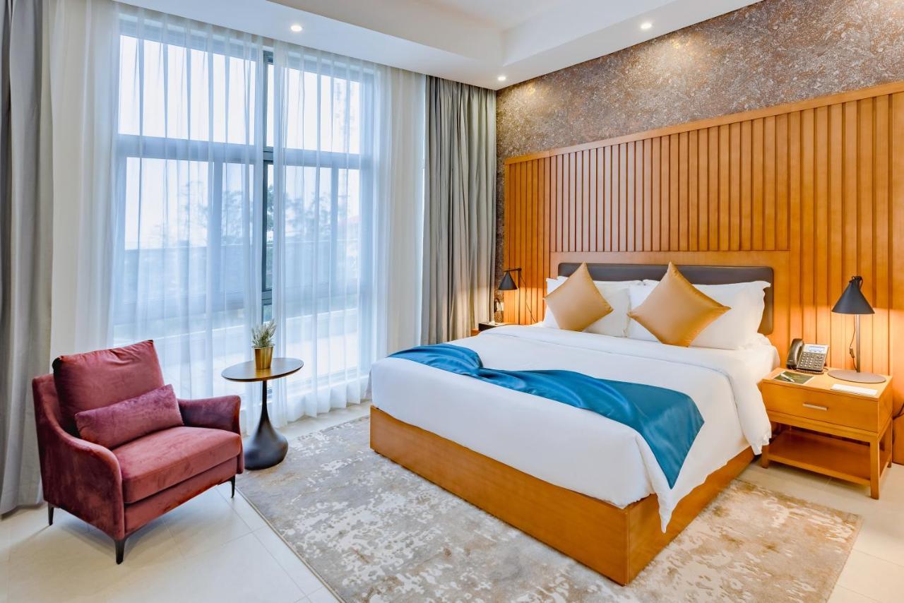 Alisa Hotel 테마 외부 사진