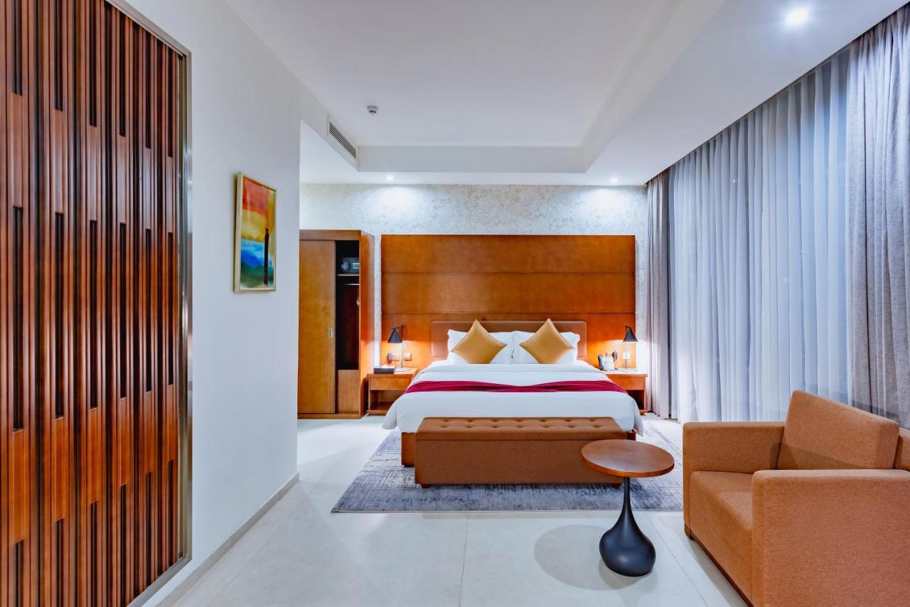 Alisa Hotel 테마 외부 사진